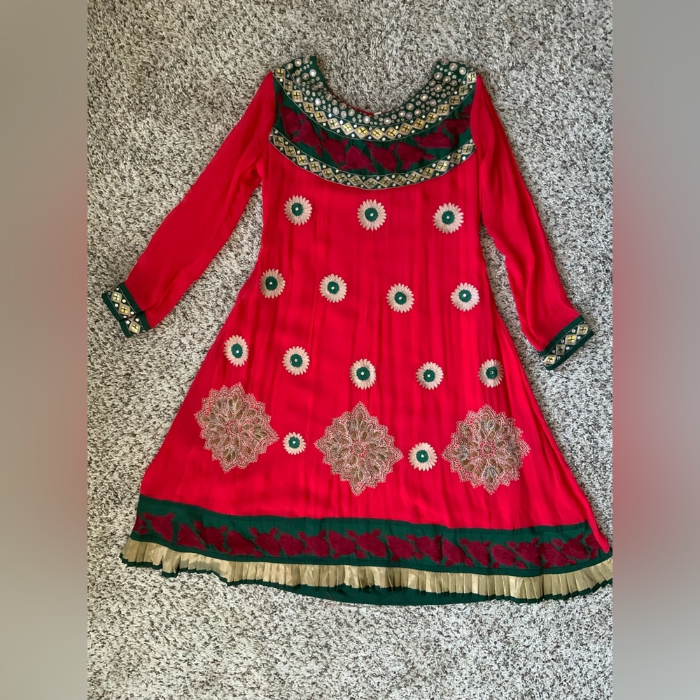 Brand New Red and Green Indian Anarkali Style Kurti!